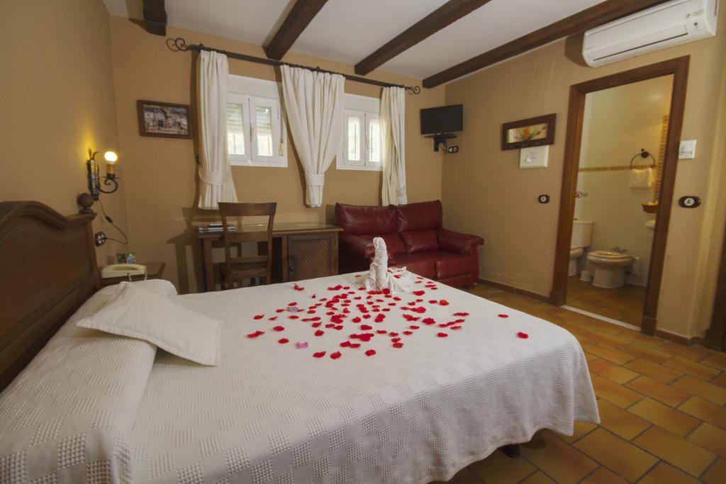 Hotel El Tabanco 엘보스크 외부 사진